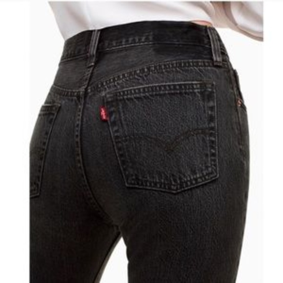 Aritzia Levi's 501 Skinny Ankle Jeans Only Yours - Picture 3 of 6